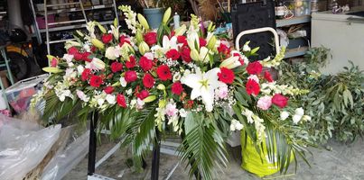 Fleurs personnalisé pour le dernier adieu